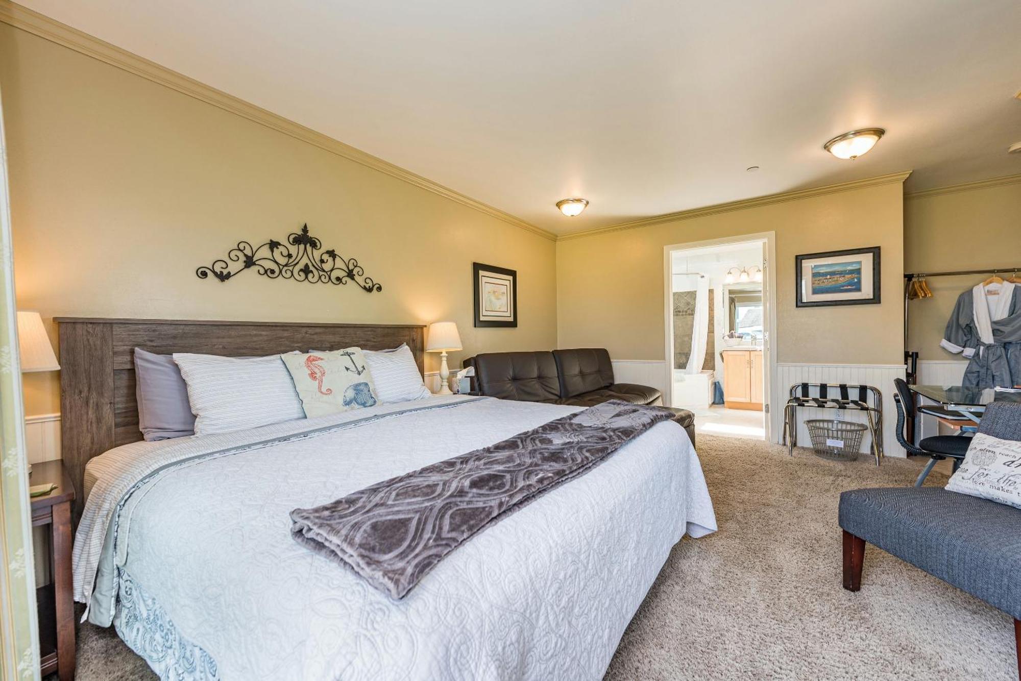 Juan De Fuca Waterfront Hotel & Cottages スクイム エクステリア 写真